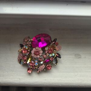 ARATTA PIN